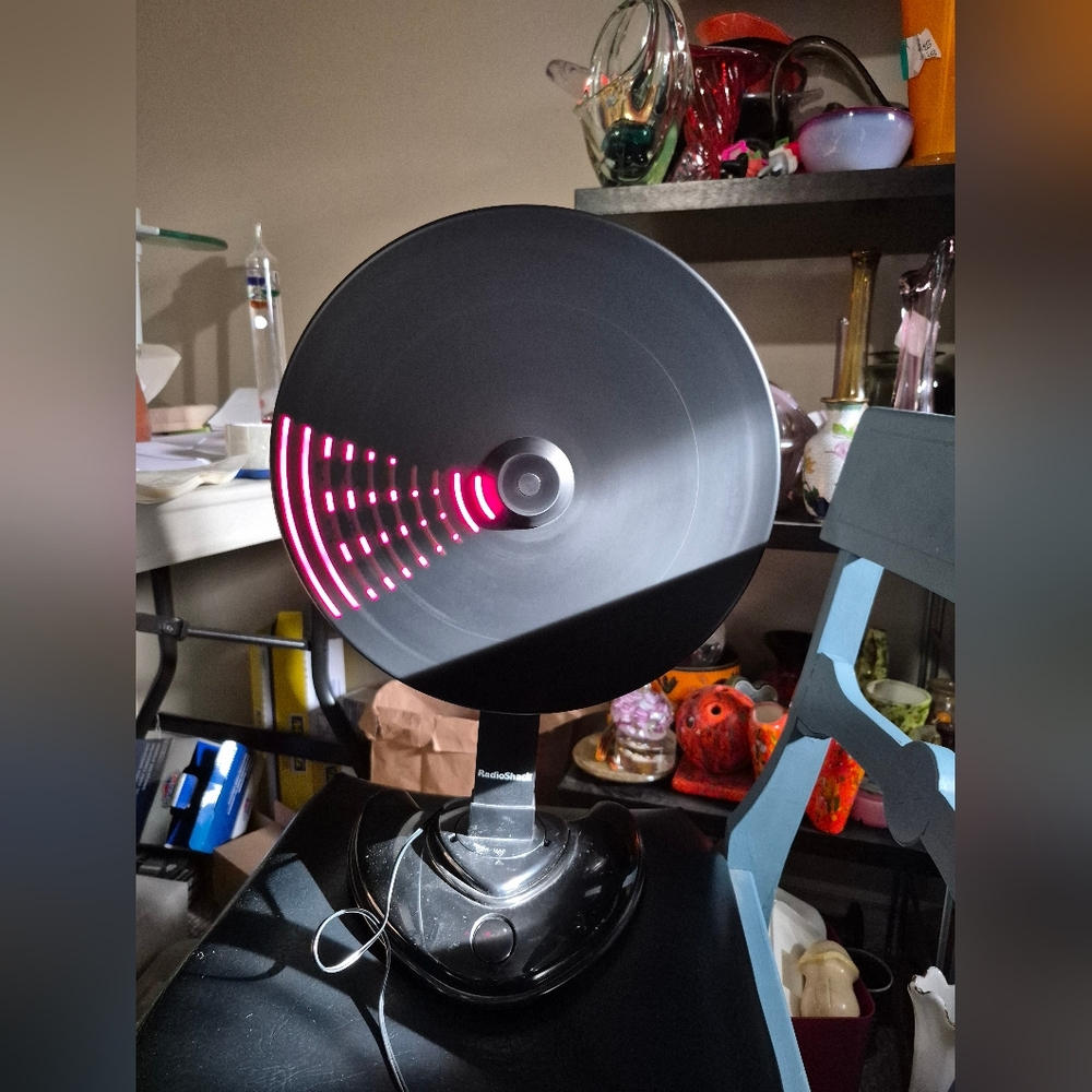 Vintage Radio Shack Rabbit Tanaka Spining LED Disc - Picture 4 of 7